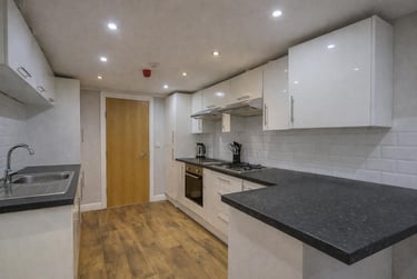 7 bed house, Merthyr Street, Cathays, Cardiff, CF244JL - Image 2